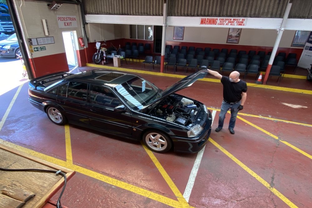 Classic Auction Review deltails on Classic Car auctions